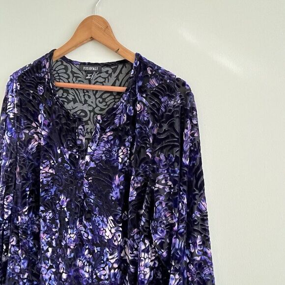 Roz and Ali Burnout Velvet Floral Top 1X Purple Popover Whimsigoth Dark Blouse - Picture 3 of 13